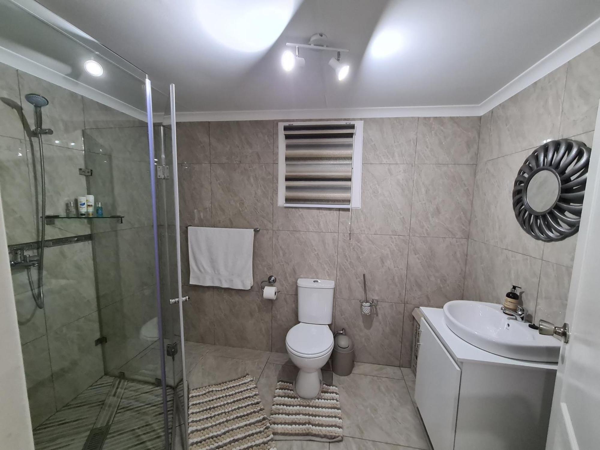 Cozy Cabin Midrand Rum bild